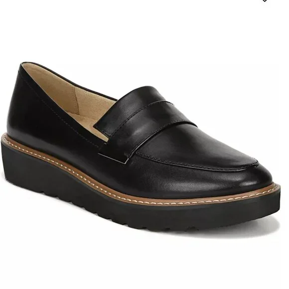 Naturalizer Adiline Platform Loafer (WIDE) - Picture 9 of 10